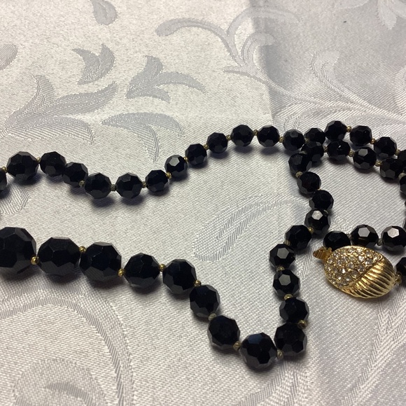 Vintage Czech Jet Crystal Beads / RHINESTONE CLASP  Necklace  mom’s collection - Picture 8 of 11